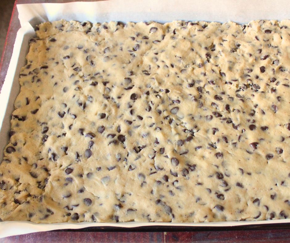 chocolate chip cookie bars before baking